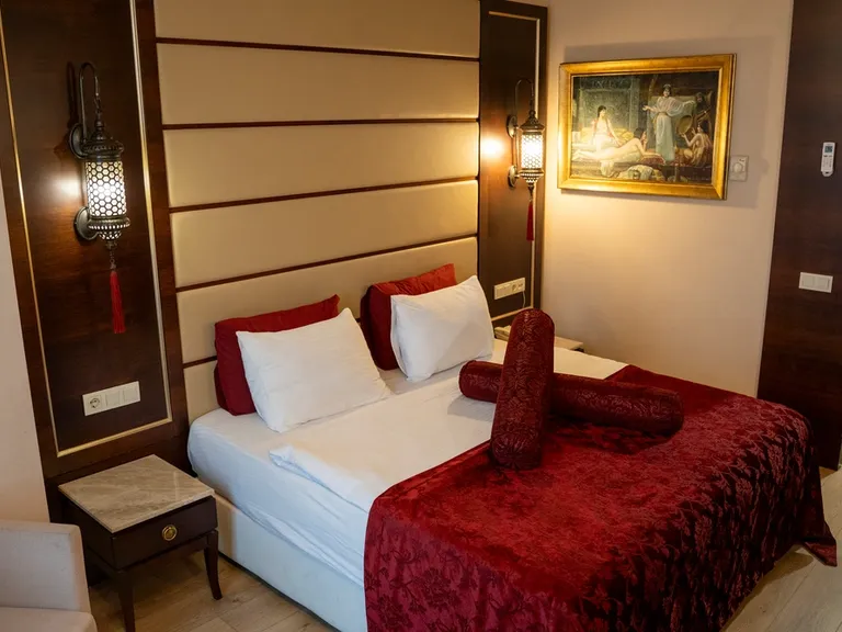 Kronos Hotel standart oda